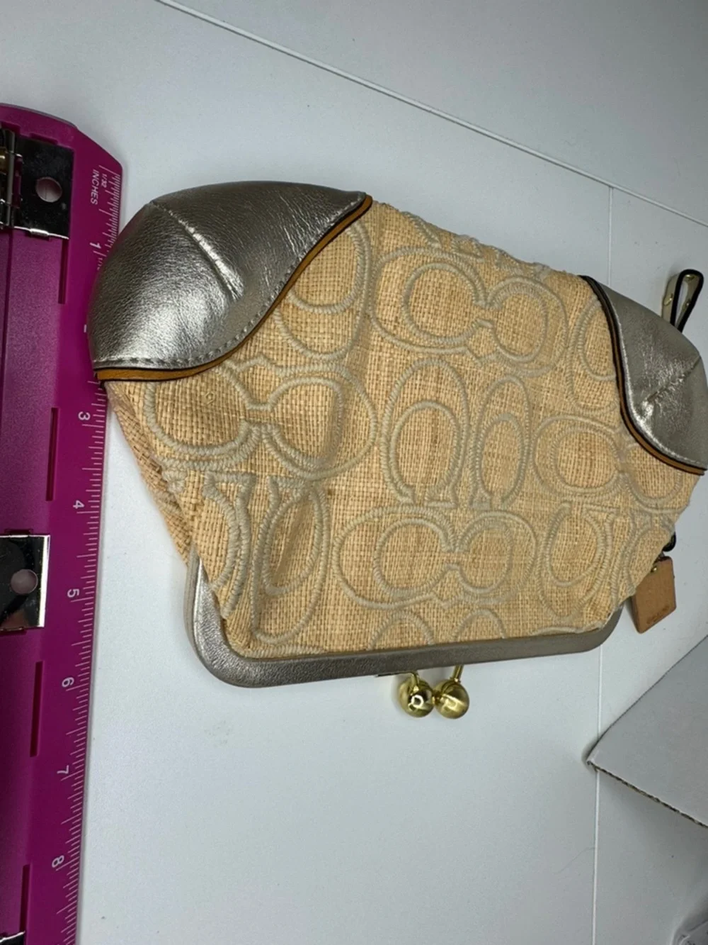 Coach Y2K Straw Frame C Gold Clutch Wristlet  Kisslock Bag